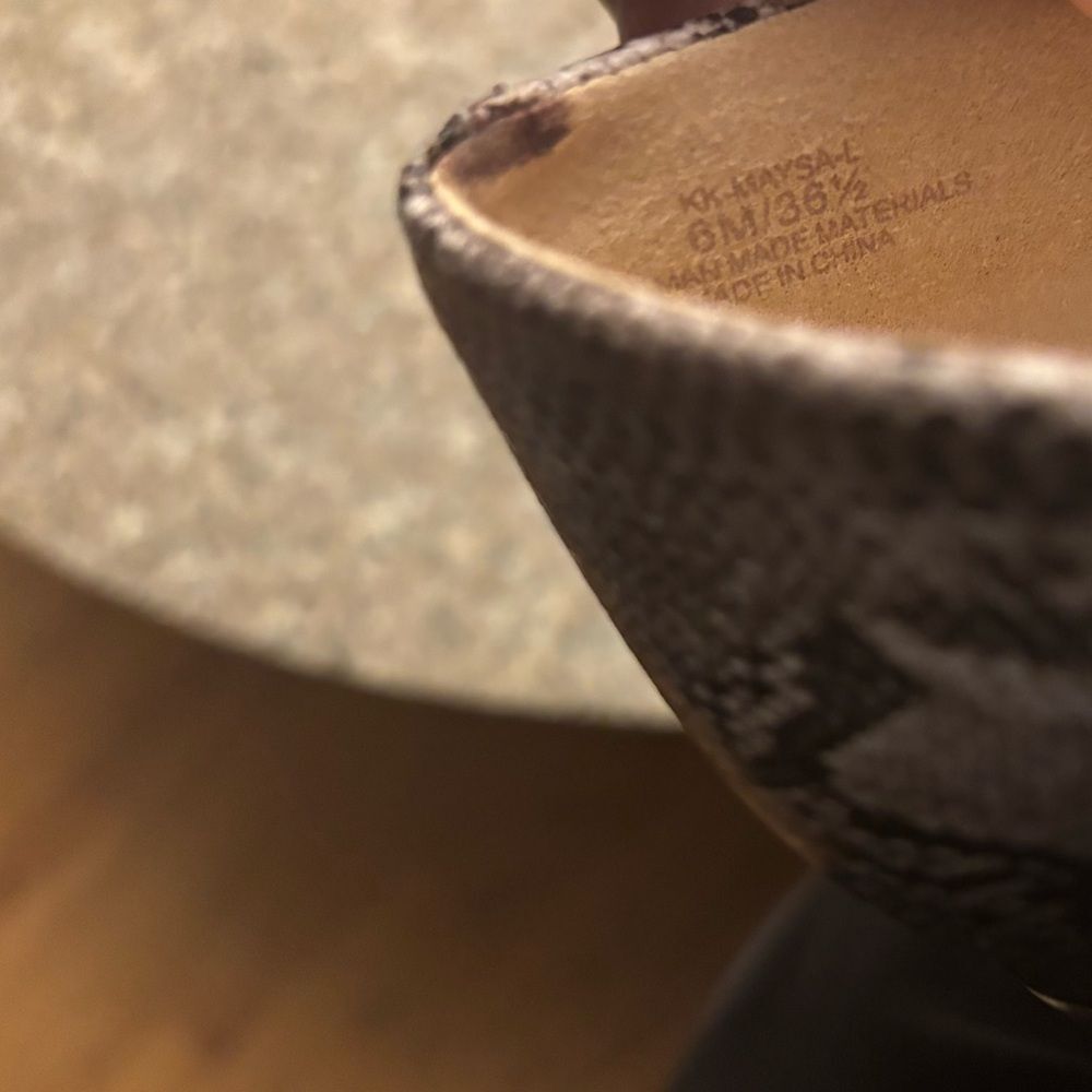 Kelly & Katie Snake Print Heels - Brown. Size 6M Nice condition! - Picture 13 of 14